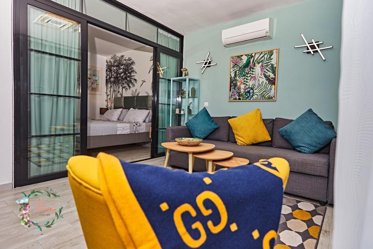 Parrot'S House- Yumbo Center Apartment Playa del Ingles  Exterior photo
